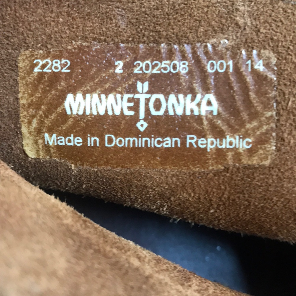 Minnetonka sz 2 low shoe boot leather moccasins - Picture 9 of 10